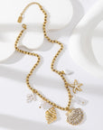 Collier Stelly